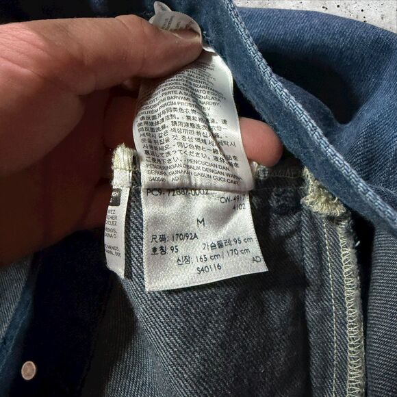 Levi’s Denim Vest Size M Men’s Blue Sleeveless Button Front Trucker Jean Jacket - Picture 10 of 11